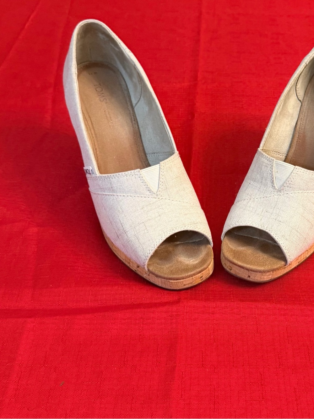 TOMS Women’s Peep-Toe Wedge in Light Tan
